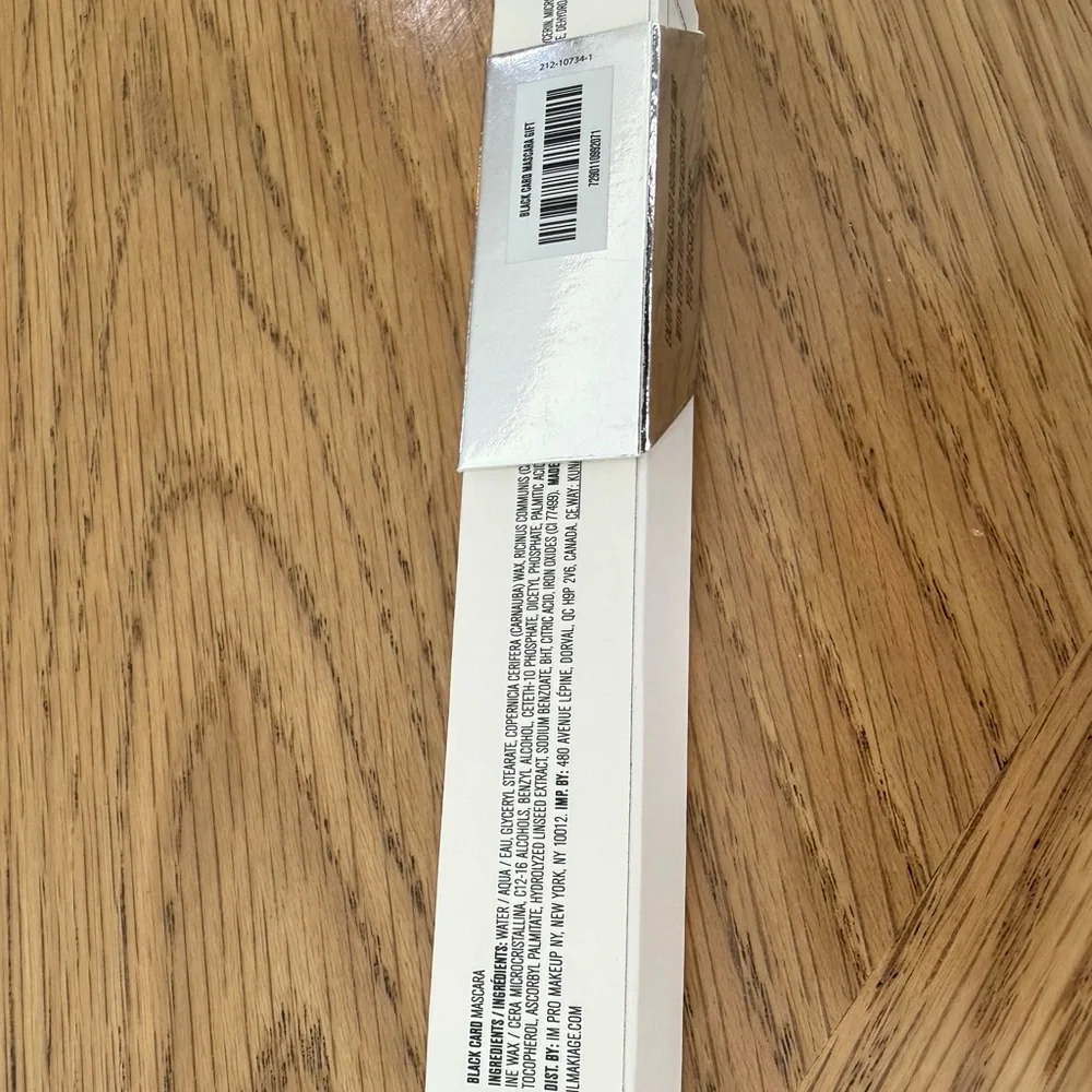 IL MAKIAGE Silver Black Mascara - Picture 4 of 5